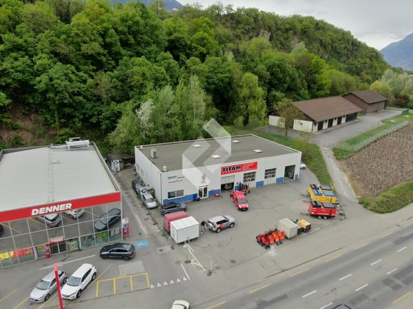 Halle industrielle/garage déjà louée 11