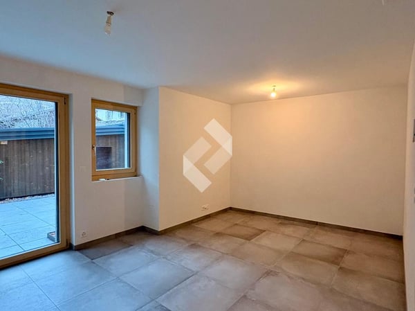 Martigny-Bourg : Studio à louer de suite ! 3