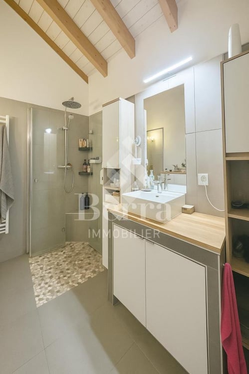 Villa individuelle plain-pied charmante et chaleureuse 13