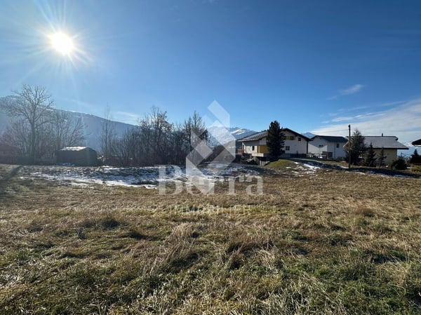La Bella Tola - joli chalet sur parcelle dégagée 8