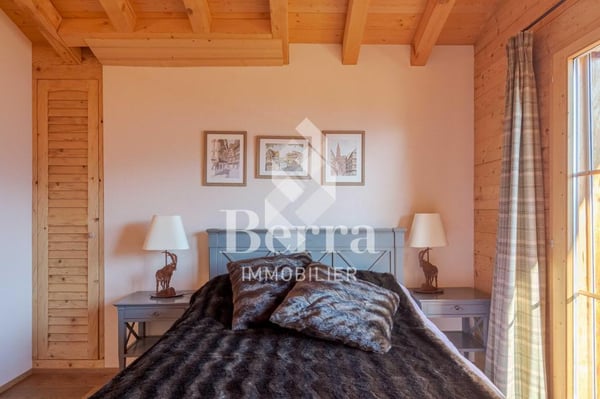 Magnifique chalet de haut standing avec vue panoramique sur les Alpes 13