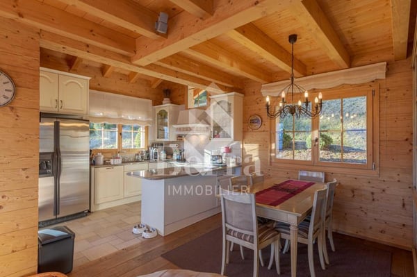 Magnifique chalet de haut standing avec vue panoramique sur les Alpes 4