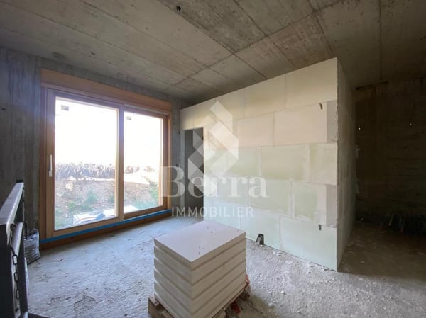 ALTIMA : 1.5 pièces en rez avec jardin ! 12