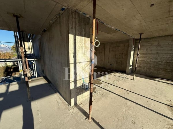 Vaste appartement dans nouveau lotissement, équipement supérieur 7