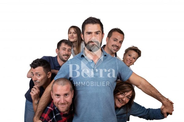 Box-halle avec porte sectionnelle 6