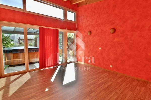 Propriété équestre avec villa individuelle dans la plaine du Rhône. 9