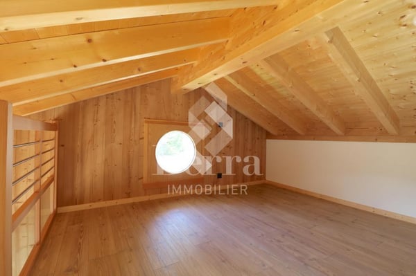 En cours de finition !! Bientôt disponible ! 12