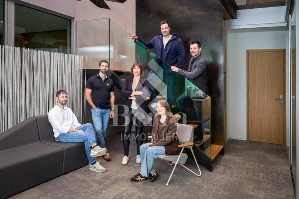 Superbe chalet rénové avec studio indépendant et vue panoramique sur le Lac Léman 12