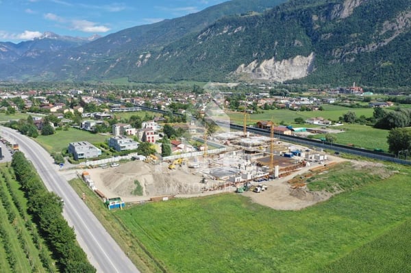 Grand studio en rez-jardin orienté EST 1