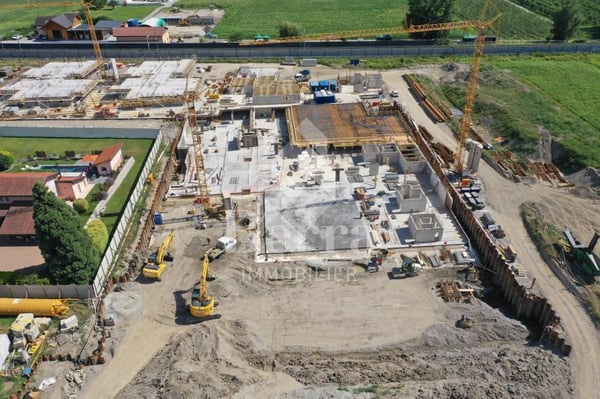 Grand studio en rez-jardin orienté EST 4