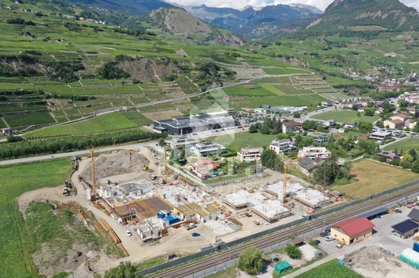 Grand studio en rez-jardin orienté EST 5