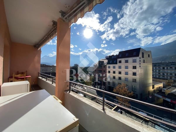 Dernier étage au centre de Monthey 1