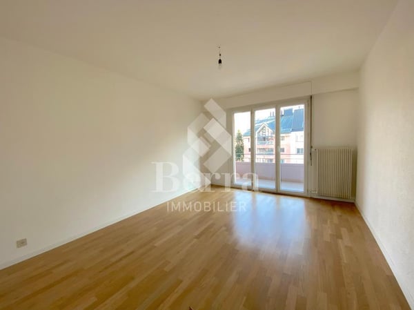 Dernier étage au centre de Monthey 10