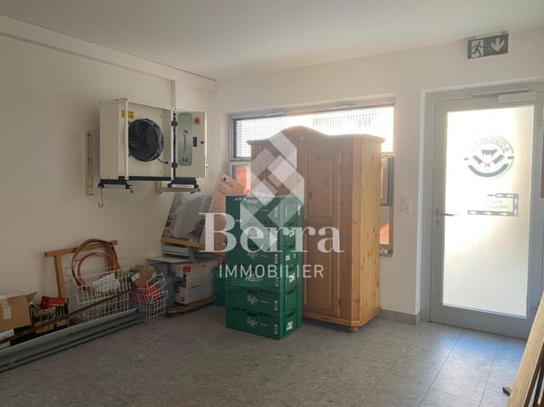 Surface commerciale déjà louée ! 7