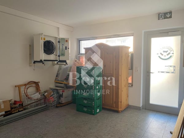 Surface commerciale déjà louée ! 7