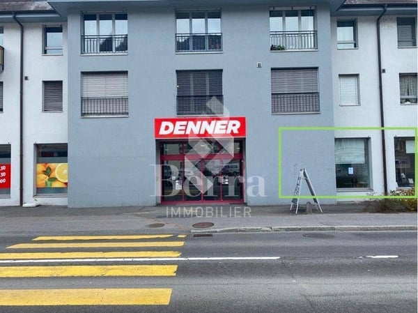 Local commercial / bureau à louer de suite 1