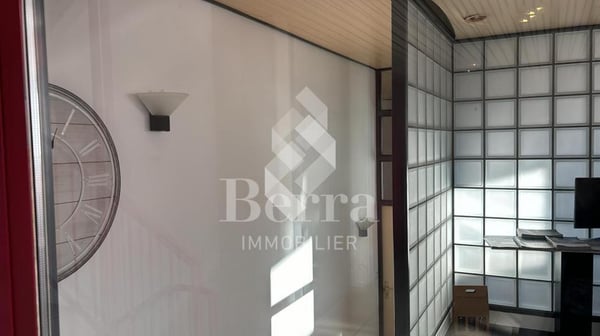 Local commercial / bureau à louer de suite 9