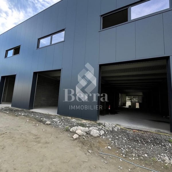 7 halles à louer à Fully ! HALLES NEUVES 2