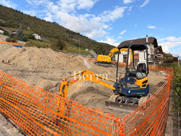Les travaux ont commencé ! Vue imprenable sur le plaine et ensoleillem 10