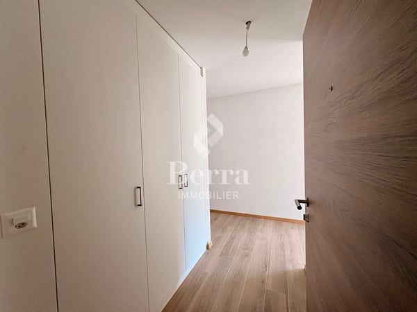 NEUF !!! appartement de 4.5 pièces ! DISPONIBLE DE SUITE 7