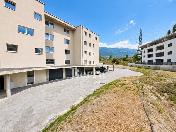 Disponible de suite ! Appartement de 4.5 pcs en rez-de-jardin 2