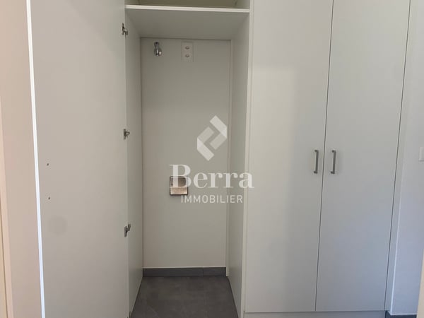 Grand studio neuf de 45m2 à louer ! 8