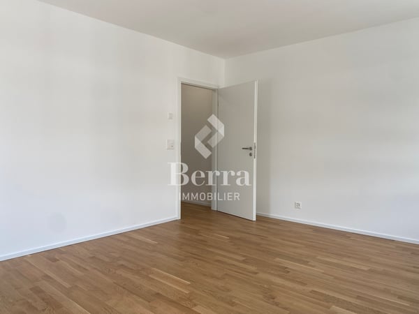2.5 pièces neuf ! Disponible de suite 9