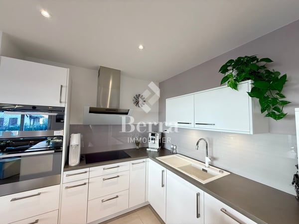 Superbe appartement de standing dans le centre de Martigny 7