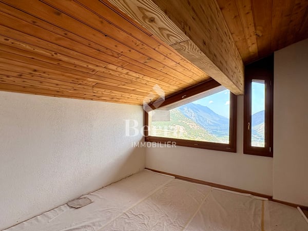 Superbe 4.5 pièces avec magnifique vue ! 9
