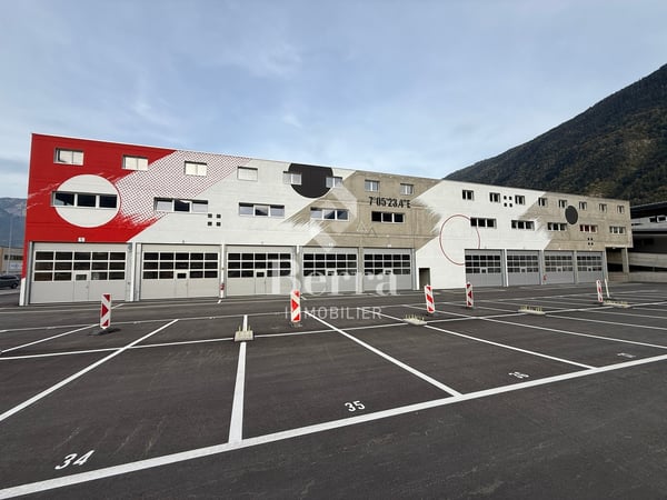 Halle industrielle neuve 9