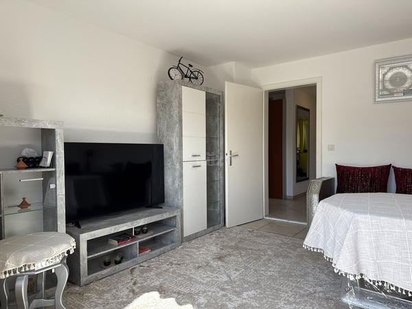 Charmant appartement avec balcon dans petit immeuble 2