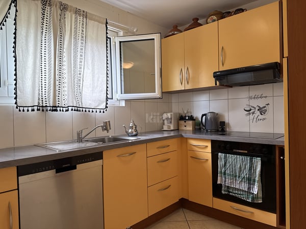 Charmant appartement avec balcon dans petit immeuble 8