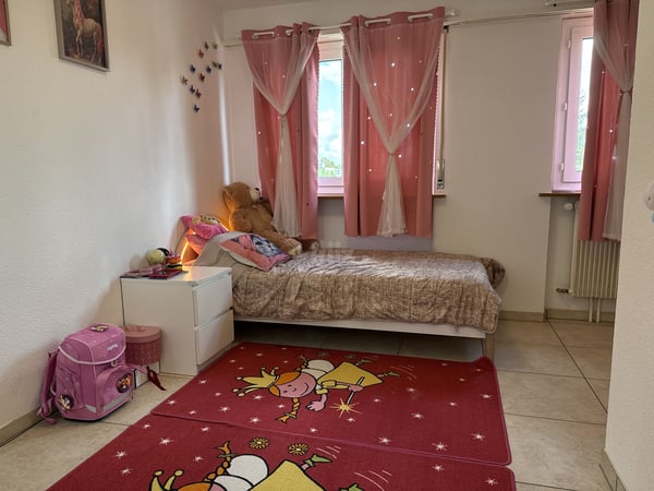 Charmant appartement avec balcon dans petit immeuble 5