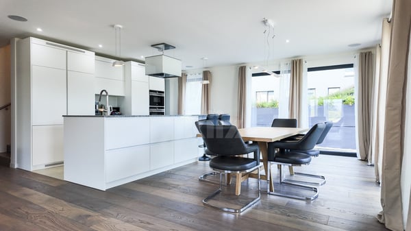 Superbe villa contemporaine de 250m2 aux finitions soignées 3