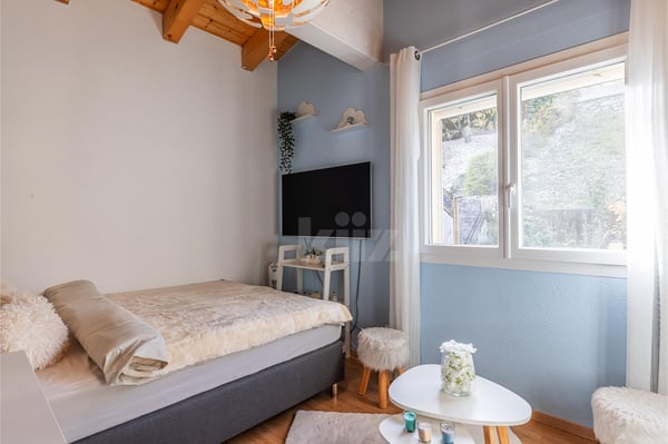 Maison récente avec terrasses et vue dégagée 9