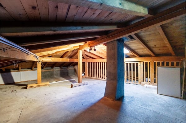 Local commercial au coeur du village 6