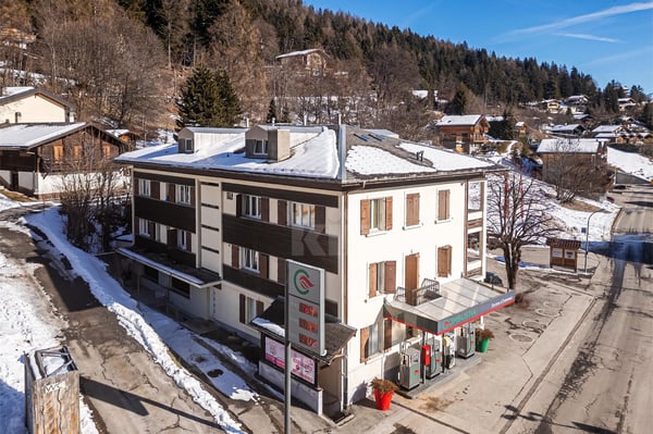 Deux studios communicants avec balcons et vue dégagée 11