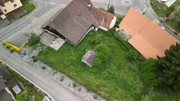 Charmante maison au calme avec un fort potentiel 2