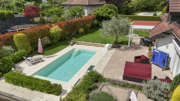 Superbe maison individuelle avec jardin et piscine 12