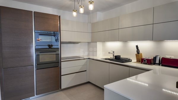 Magnifique appartement avec grand balcon 4