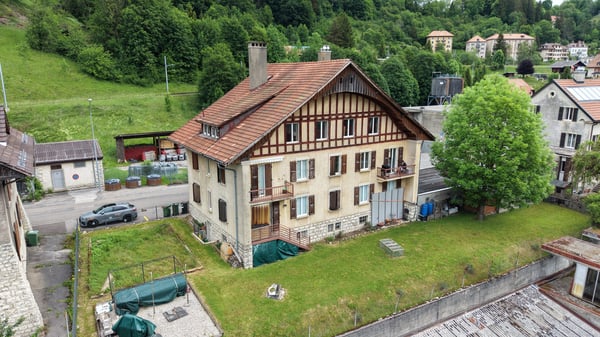 Bel appartement avec balcon 1