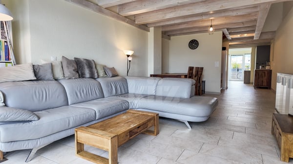 Charmante maison mitoyenne avec grand jardin et vue dégagée 3