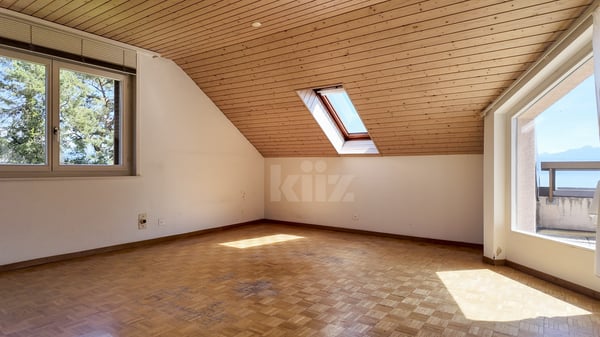 Rare! Bel appartement avec balcon et vue exceptionnelle 2
