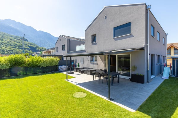 Belle maison contemporaine avec jardin et deux terrasses 1