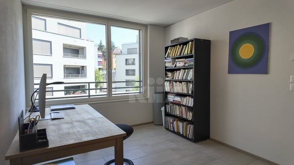Bel appartement avec loggia 8