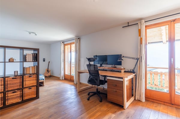 Superbe chalet avec terrasse et vue dégagée 6