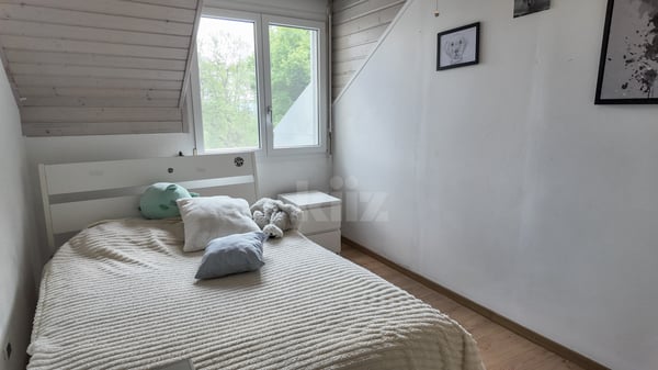 Charmante villa avec terrasses, jardin et vue dégagée 11