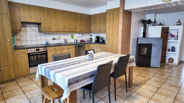 Charmante maison mitoyenne avec grand jardin et forêt 5