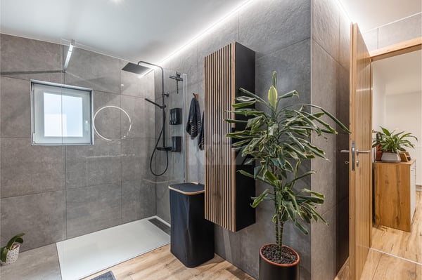 Belle maison rénovée avec jardin 9