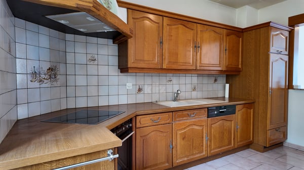 Charmant appartement avec balcon et vue sur le lac 3